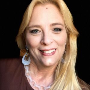 Meet your Posher, Pam